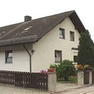 Ferienwohnung Resi Apartment